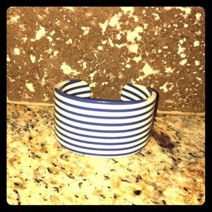 Vintage Retro Blue & White Bangle